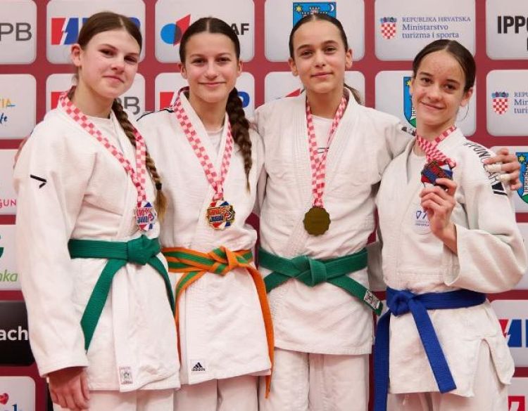 Dvoje natjecatelja Judo kluba 