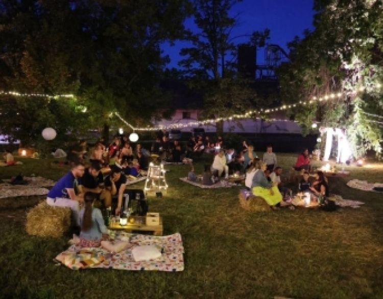 Piknik u Kutjevu ponovno okuplja posjetitelje: Za glazbeni ugođaj zaduženi Stjepan Lach i Alen Kovačević