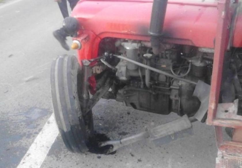 55-godišnjak vozio traktor u Zarilcu i udario u teretni automobil - imao je samo 2,25 promila alkohola - i još tri prometne nesreće