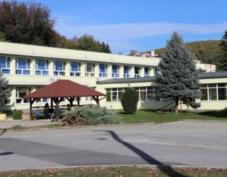 Odobrena sredstva za šestu školsku sportsku dvoranu u županiji - projekt dogradnje i opremanja dvorane OŠ braće Radića u Pakracu