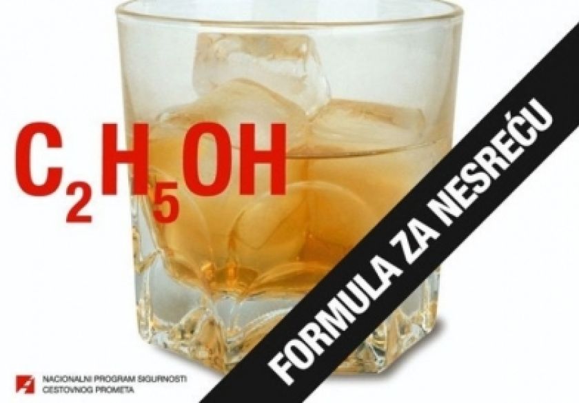 Uz alkohol od 1,46 promila 66-godišnjak u požeškoj Industrijskoj ulici izgubio nadzor nad vozilom i udario u znak i stup javne rasvjete