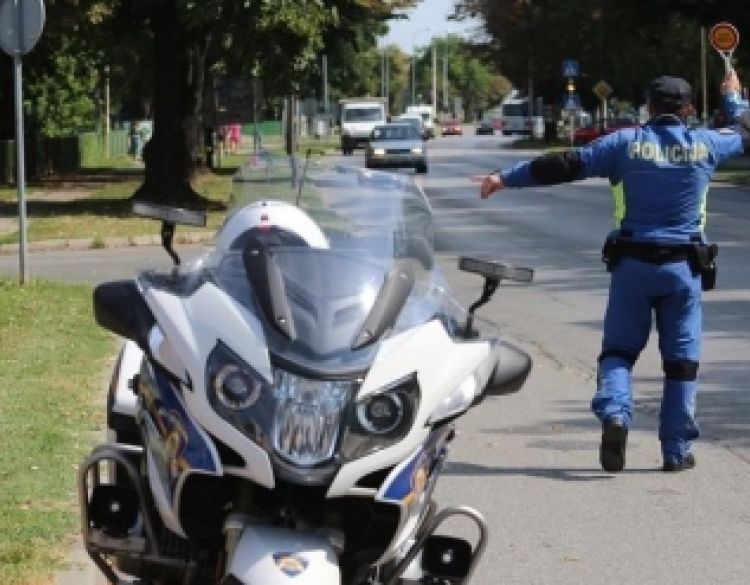 Policija najavila pojačane mjere kontrola u prometu tijekom vikenda i sankcioniranje prekršitelja i recidivista