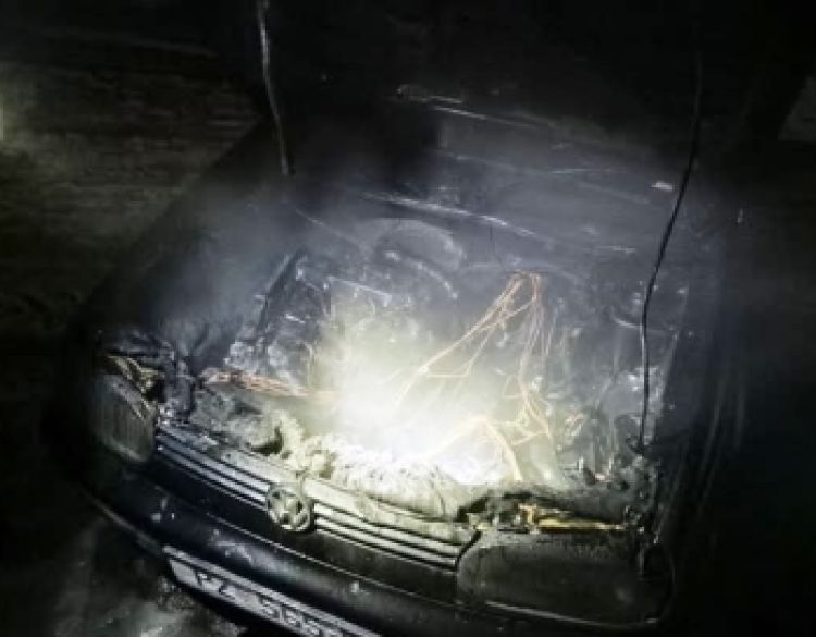 Dogodila su se dva požara - automobila u Kadanovcima i obiteljske kuće u Požeškim Brđanima