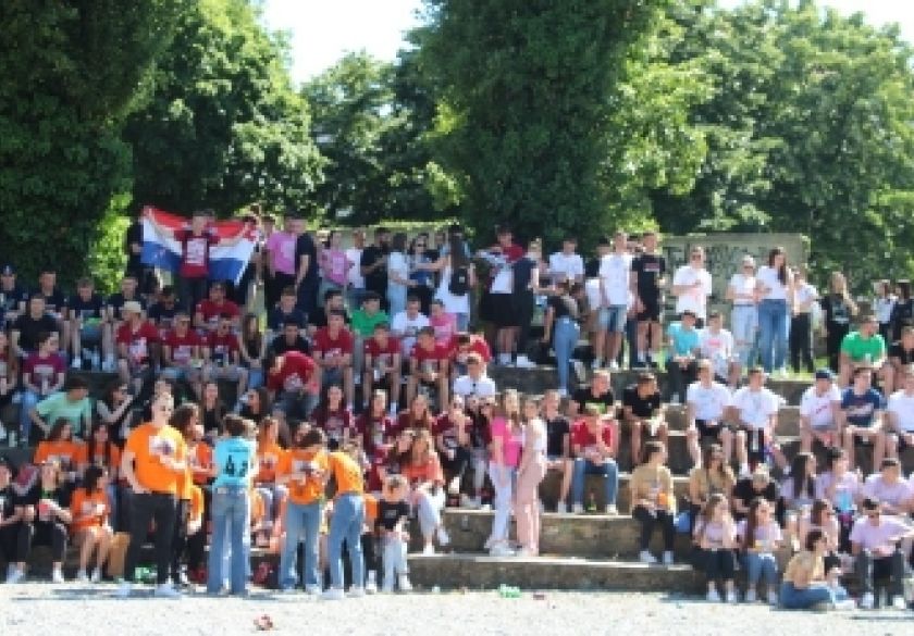 Norijada 2026. - policija apelira na maturante da dostojno i mirno proslave završetak školske godine 22.05. u Parku kraj Orljave