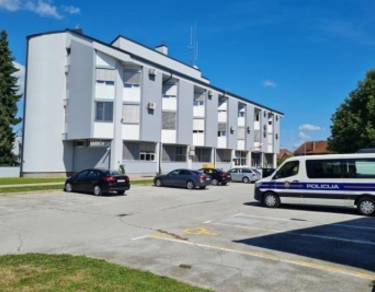Prevara putem mobilne aplikacije: Povjerovala poruci „kćerke“ pa uplatila više od 2.000 eura