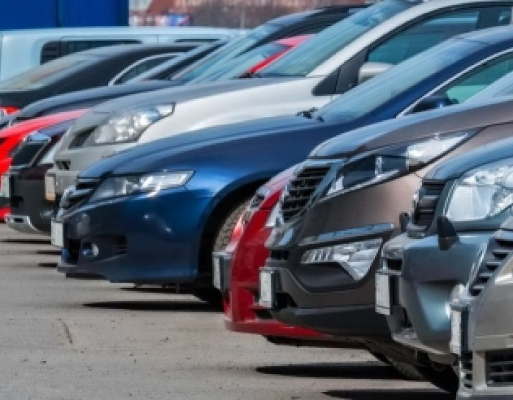 Rabljeni automobili u 2025. skuplji 13 posto, Volkswagen i dalje prvi izbor kupaca