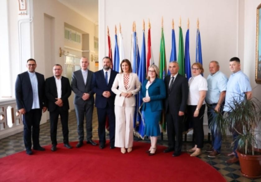 Potpisan novi sporazum o suradnji: Požeško-slavonska županija i Hrvatsko nacionalno vijeće nastavljaju podupirati Hrvate u Srbiji