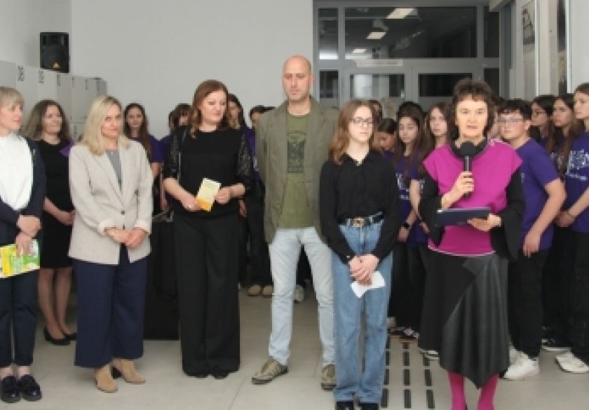 Dječja gradonačelnica grada Požege otvorila izložbu „Djetinjstvo u davna vremena“ u Gradskom muzeju