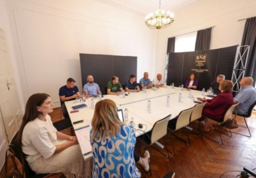 Koordinacija županice s gradonačelnicima i načelnicima: „Važno je iskoristiti sve mogućnosti koje donosi novi Zakon o priuštivom stanovanju“