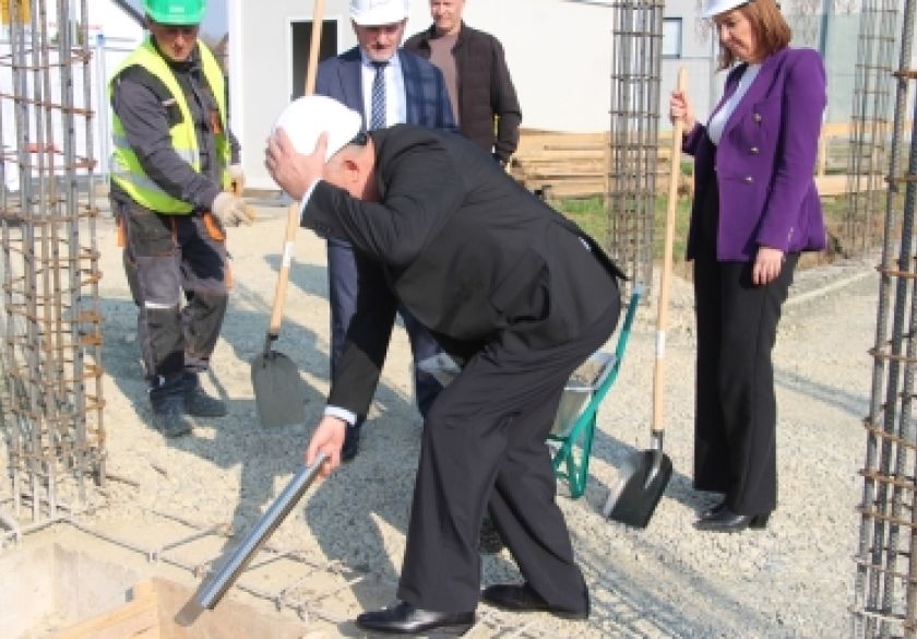 Položen kamen temeljac za izgradnju dugo očekivanog Dječjeg vrtića Brestovac vrijednog 2,17 milijuna eura