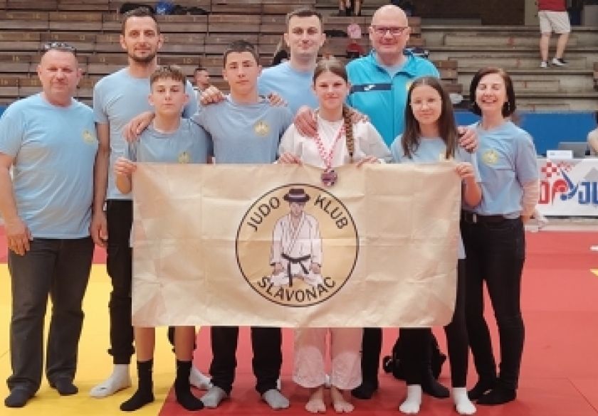 Dvoje natjecatelja Judo kluba 