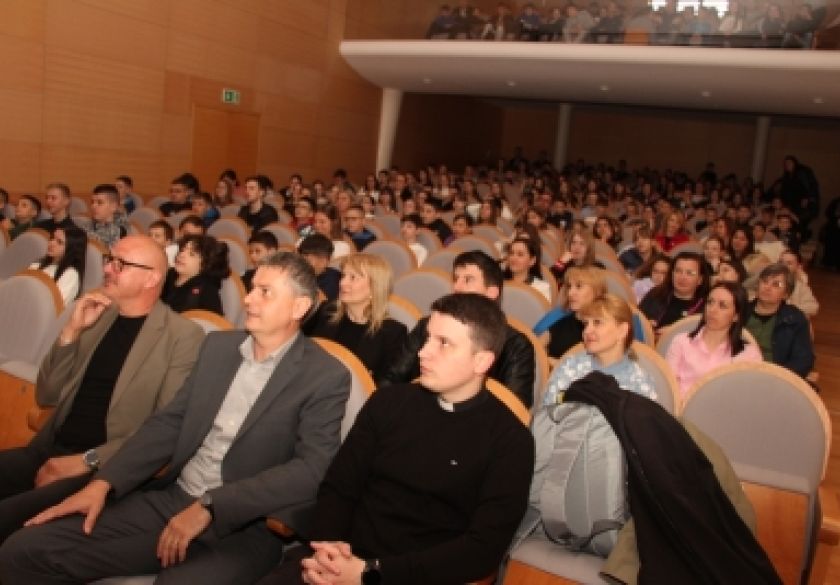 8. Festival matematike