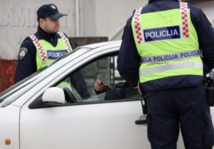 Nakon pozitivnog testa na droge vozač odbio vađenje krvi i urina