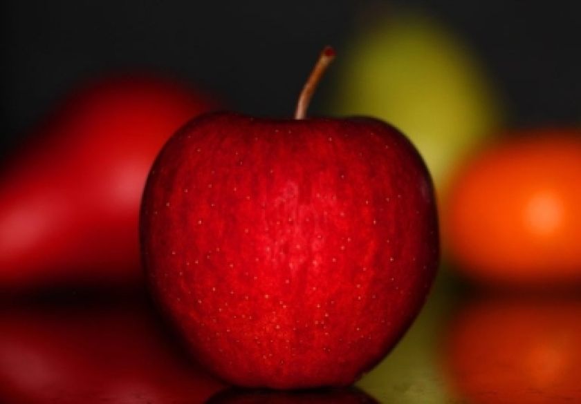 Europske jabuke iz 13 europskih država kontaminirane koktelima pesticida  - PFAS, neurotoksini i druge visokotoksične tvari