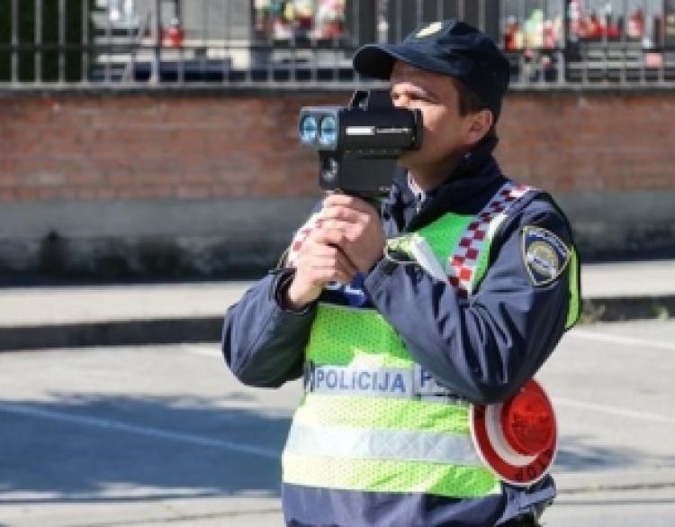 PU požeško-slavonska poziva građane da predlože lokacije koje smatraju ugroženima zbog kretanja vozila nedopuštenim brzinama