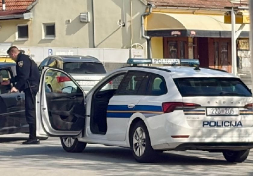 Za volanom prije stjecanja prava na upravljanje i pod utjecajem alkohola od 2,43 promila