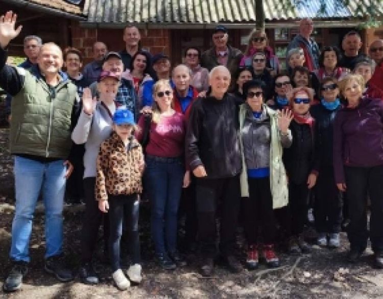 „Mladi Uskrs na Trišnjici“ privukao brojne planinare - Sunčana nedjelja, dvije staze i tradicionalno druženje na Papuku