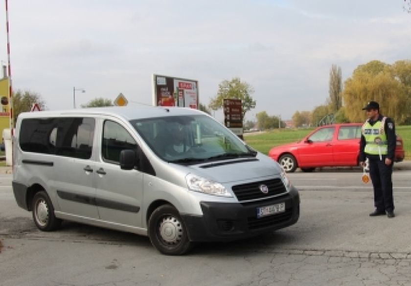 PU požeško-slavonska najavljuje pojačane mjere kontrola u prometu za vikend i sankcioniranje prekršitelja i recidivista