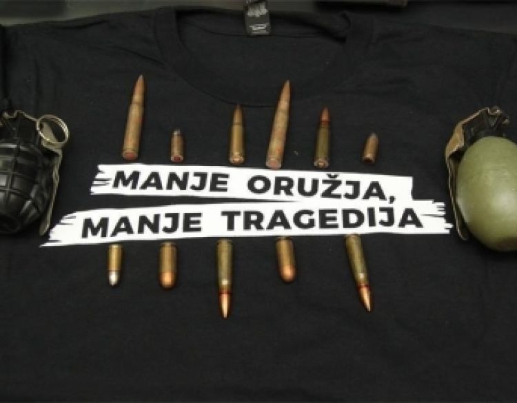 Prilikom čišćenja ostave 28-godišnjakinja iz Požege pronašla 7 ručnih bombi, 1200 gr. TNT, streljivo i lovačke patrone