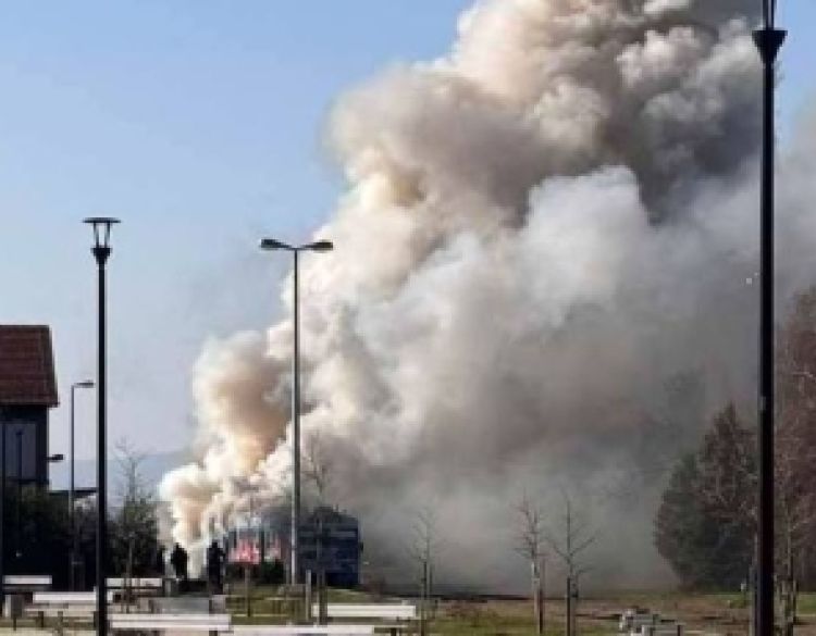 Požar na putničkom vlaku koji je stajao na Željezničkom kolodvoru Velika - u potpunosti izgorjela unutrašnjost vlaka