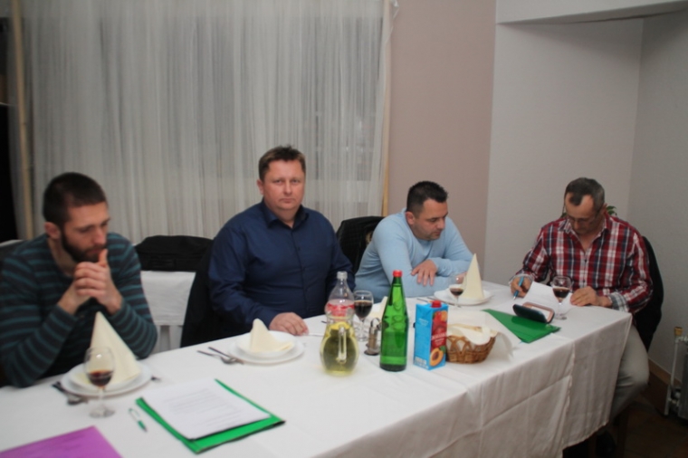 Rad na edukaciji u poljoprivredi i odlazak na poljoprivredne sajmove pratiti nove tehnologije