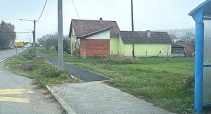 Završena izgradnja nove pješačke staze u naselju Donji Gučani s obje strane kolnika