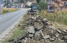 Krenula rekonstrukcija nogostupa u Zagrebačkoj ulici u Požegi