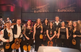 20-godina Slavonske rapsodije 100 tamburaša - Kutjevački tamburaši i ove godine zasvirali u Lisinskom