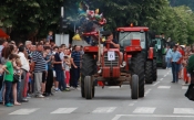 Utrka traktora kutjevačkim ulicama