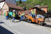 Započelo asfaltiranje nogostupa u Sokolovoj ulici i Jagodnjaku