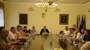 Na zahtjev gradskih vijećnika iz redova oporbe sazvana Tematska sjednica Gradskog vijeća grada Požege o Rekostrukciji Trga sv. Trojstva
