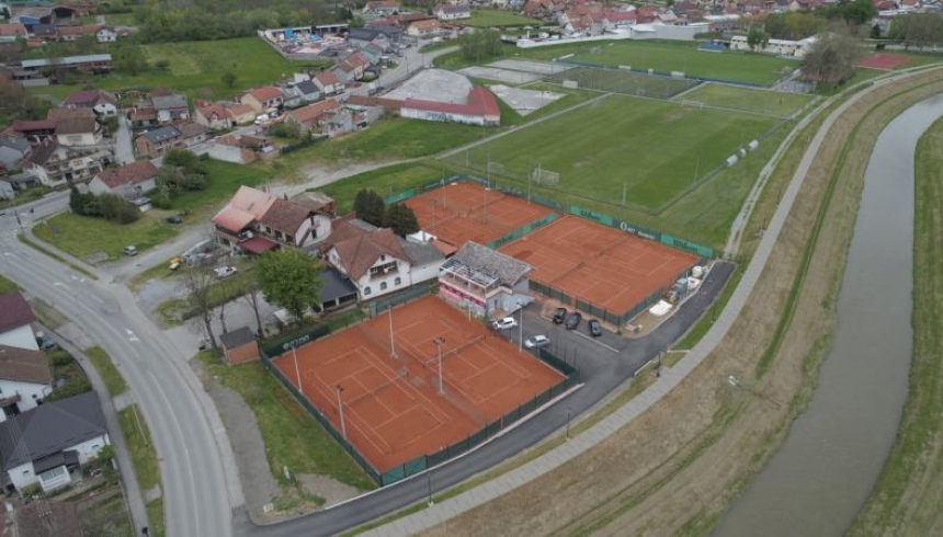 Tradicionalna Liga Teniskog kluba "Požega" završila pobjedom u finalu Ivana Barišića