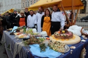 „Dan vinograda“ donio brojne mirise i okuse cijele Hrvatske na požeški trg