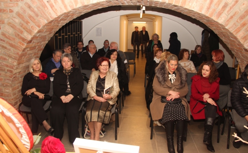 Udruga zavičajnih pisaca i slikara "Matko Peić" uz Valentinovo održala Večer poezije