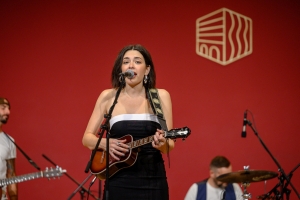 Mia Dimšić oduševila Požegu uoči početka Zlatnih žica Slavonije