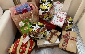 Građani diljem Hrvatske ispunili 135 dječjih želja iz boravaka Centra za nestalu i zlostavljanu djecu – rekordna godina za „Kutak dobrih djela“