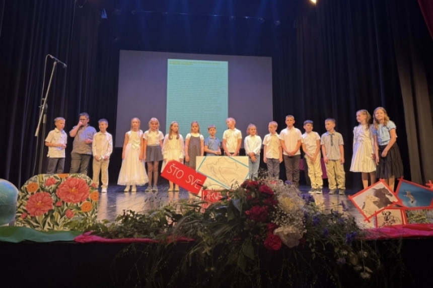 Svečanom priredbom i nagradama za najuspješnije učenike proslavili Dan škole “Dobriša Cesarić”