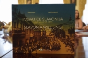 Najavljena izložba Pjevat će Slavonija u čast pola stoljeća požeškog festivala
