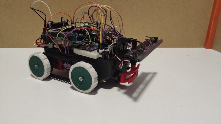 Udruga infomatičara sudjeluje u projektu Izradimo vlastitog robota