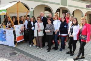Obilježavanje Međunarodnog dana sestrinstva uz javnozdravstvenu akciju kontrole šećera u krvi i tlaka