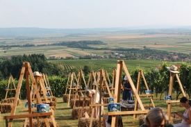 Održano Slikanje uz vino na prekrasnoj lokaciji Vile Vinkomir
