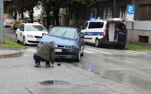 Vozač BMW oduzeo prednost Seatu i došlo je do udara