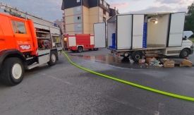 Došlo je do požara rashladnog uređaja teretnog automobila kojim je upravljao 33-godišnjak