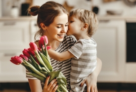 Danas 12. svibnja obilježavamo Majčin dan ili Dan majki
