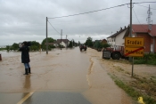 Evakuirano 750 ljudi zbog poplave u Gradcu i Ivandvoru