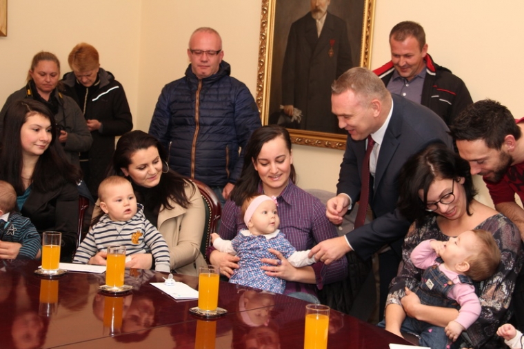 Prosinački prijem novorođenih stanovnika grada Požega