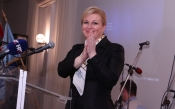 Prema prvim neslužbenim rezultatima nova Hrvatska predsjednica Kolinda Grabar Kitarović
