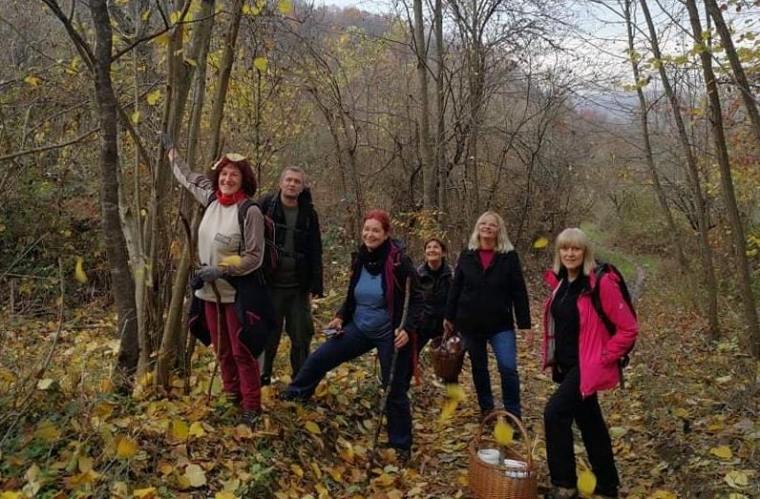 Radni izlet članova HPD "Sokolovac" Požega na uređenju markacija i puteva