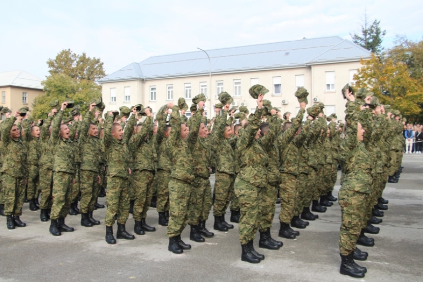 Novi dragovoljni ročnici prisegnuli "Domovini vjerni" - u posljednjih nekoliko godina najveći broj od 279 ročnika