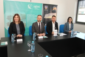 Ministar rada, mirovinskog sustava, obitelji i socijalne politike Marin Piletić posjetio Kutjevo i susreo se sa djelatnicima projekta Zaželi